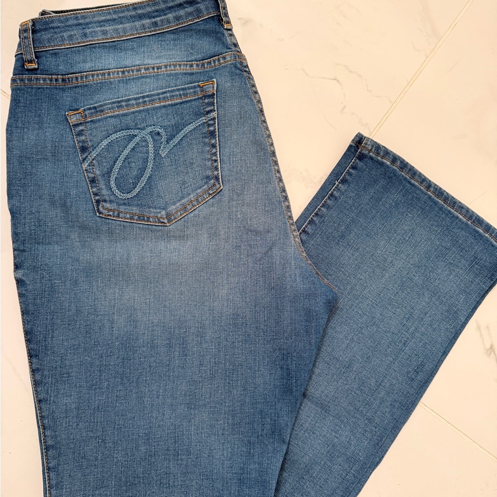 3 Stylish PZI Women's Jeans - Picture 2 of 16